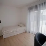 Azeitona 别墅 Sukošan