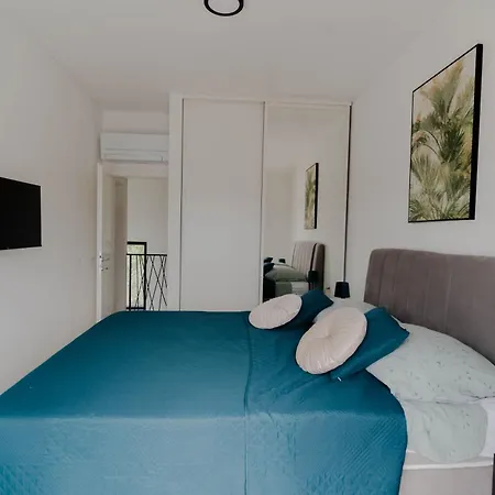 Azeitona Villa