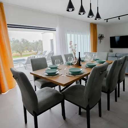 Azeitona Vila Sukošan