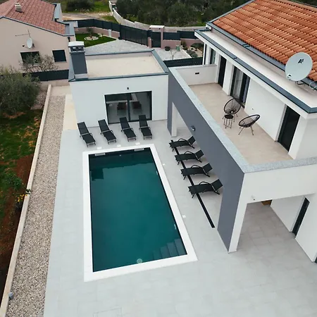 Villa Azeitona *