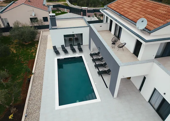 Villa Azeitona *