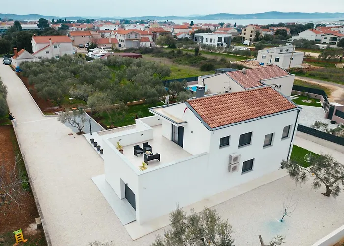 Azeitona Villa